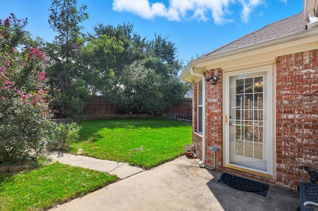 2610 Oxford Oaks Lane, Corinth, TX 76210