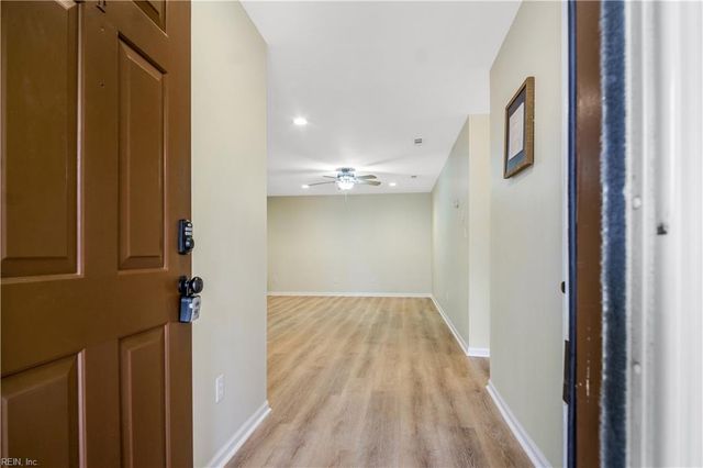 310 Patriot Ln Unit F, Williamsburg, VA 23185