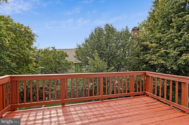 208 ELLSWORTH ST, Alexandria, VA 22314