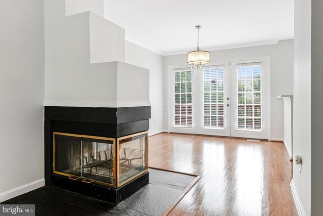 208 ELLSWORTH ST, Alexandria, VA 22314