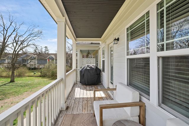 638 Parkvue Place Dr, Nashville, TN 37221