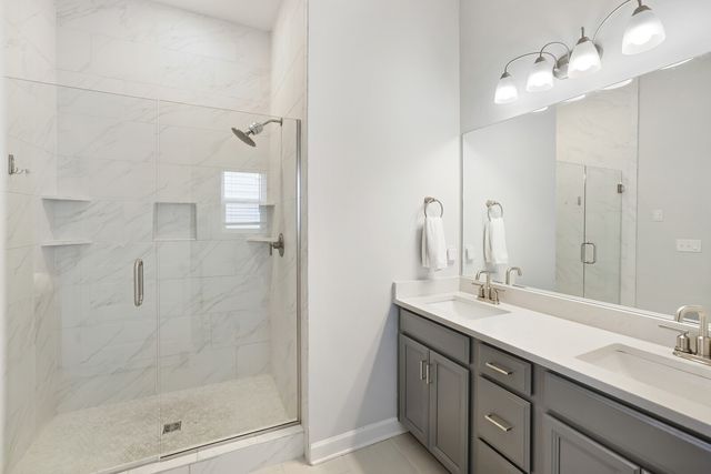 638 Parkvue Place Dr, Nashville, TN 37221