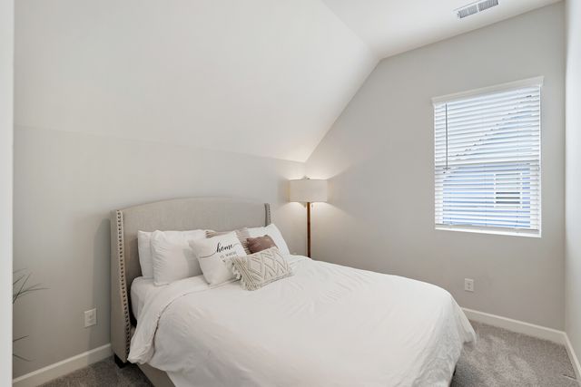 638 Parkvue Place Dr, Nashville, TN 37221