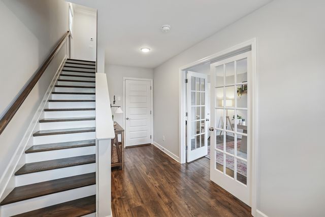 638 Parkvue Place Dr, Nashville, TN 37221