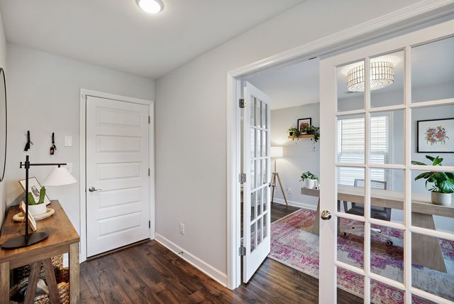 638 Parkvue Place Dr, Nashville, TN 37221