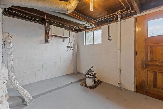 414 State Route 231, Donegal, PA 15323