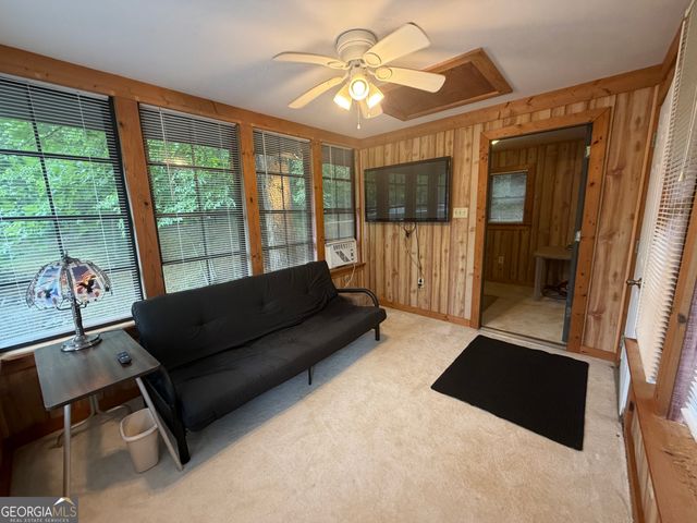 117 Hill Crest Court, Cleveland, GA 30528