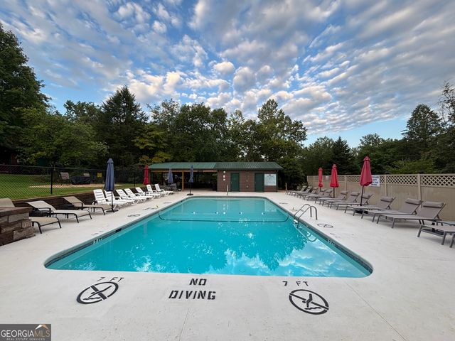 117 Hill Crest Court, Cleveland, GA 30528