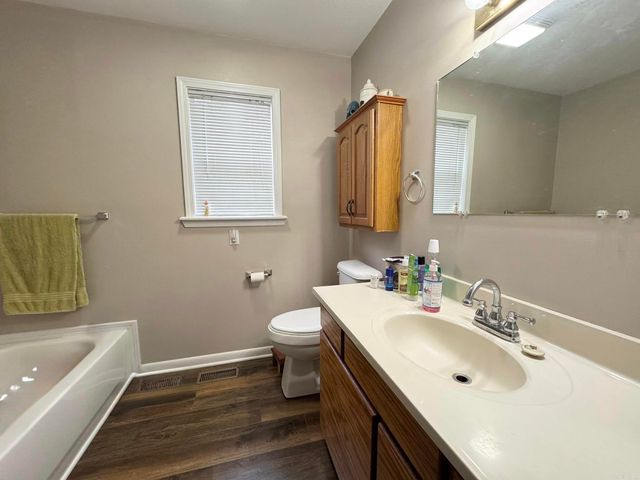 706 Parks Street, Mountain View, AR 72560