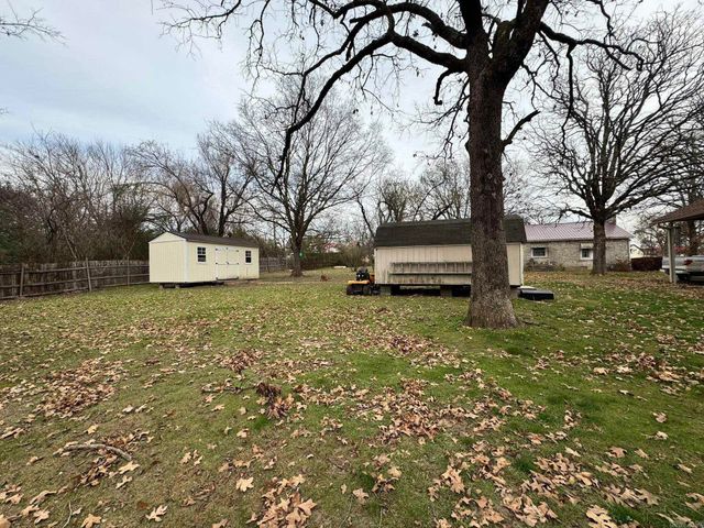 706 Parks Street, Mountain View, AR 72560