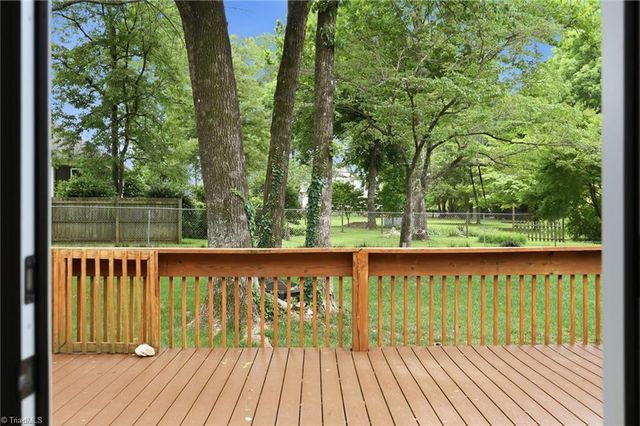 100 Edinborough Drive, Mebane, NC 27302