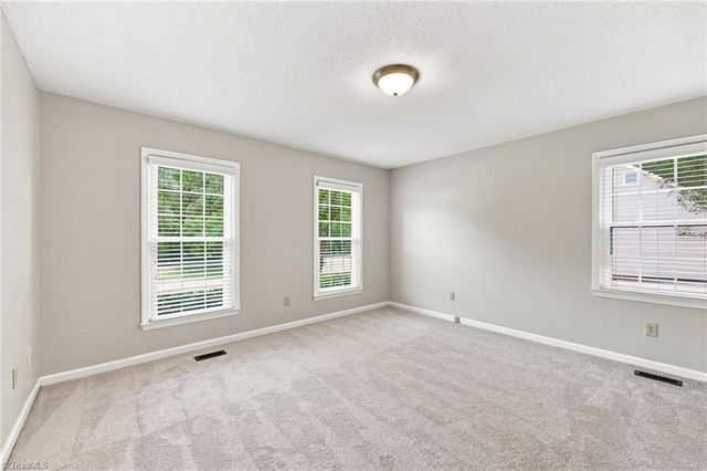 100 Edinborough Drive, Mebane, NC 27302