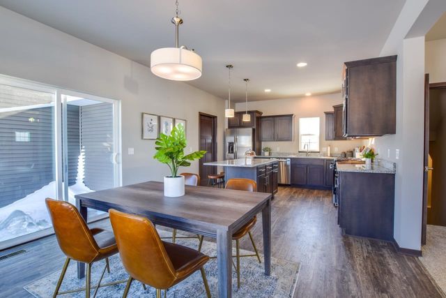 4302 Goldeneye Gateway Drive, Middleton, WI 53562