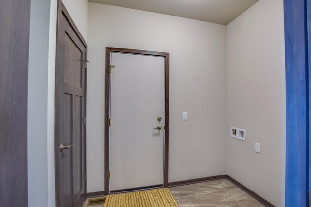 4302 Goldeneye Gateway Drive, Middleton, WI 53562