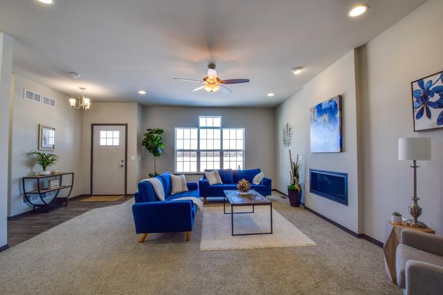 4302 Goldeneye Gateway Drive, Middleton, WI 53562