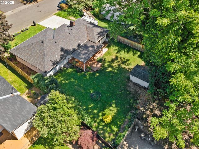 363 9TH St, Washougal, WA 98671