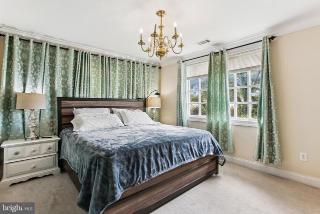 6816 ARLINGTON BLVD, Falls Church, VA 22042