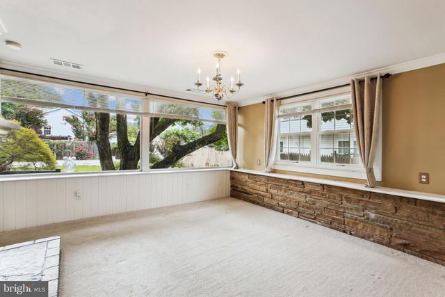 6816 ARLINGTON BLVD, Falls Church, VA 22042
