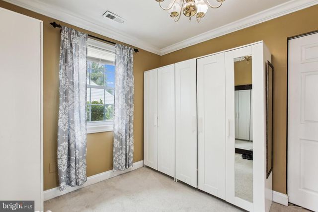 6816 ARLINGTON BLVD, Falls Church, VA 22042