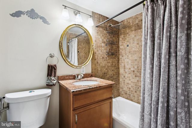6816 ARLINGTON BLVD, Falls Church, VA 22042