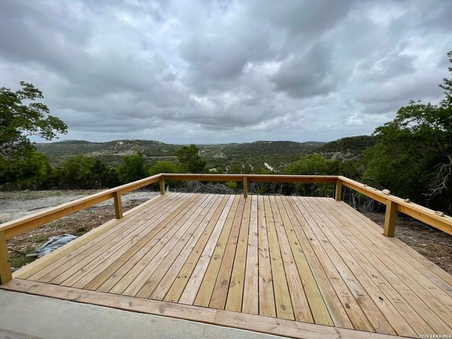 852 Crystal Peak, Fischer, TX 78623