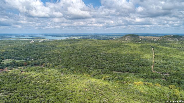 852 Crystal Peak, Fischer, TX 78623