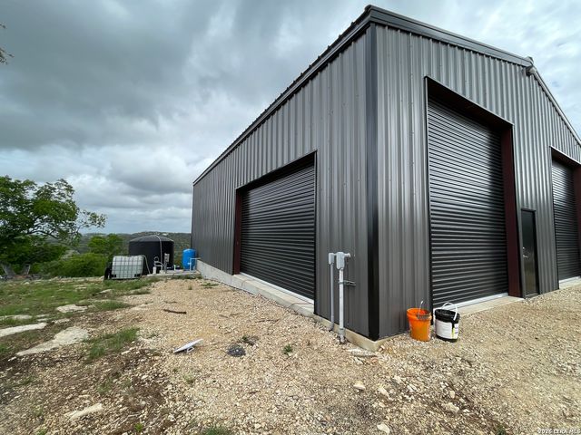 852 Crystal Peak, Fischer, TX 78623