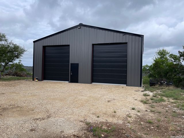 852 Crystal Peak, Fischer, TX 78623