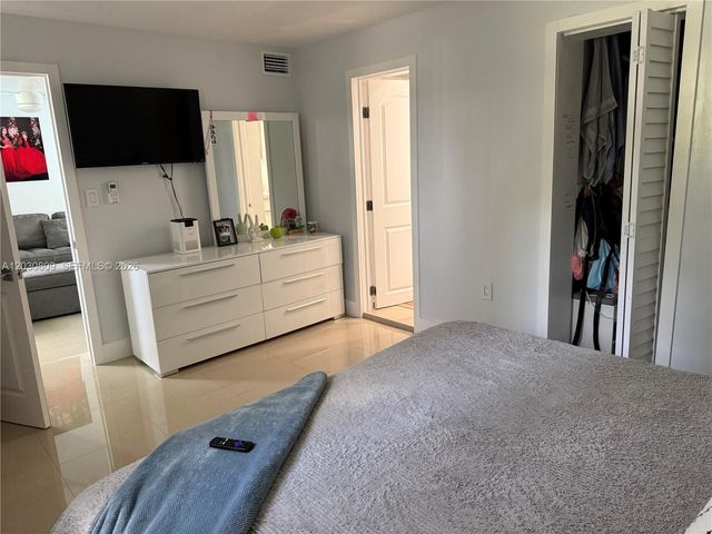 10030 SW 213th Terrace, Cutler Bay, FL 33189
