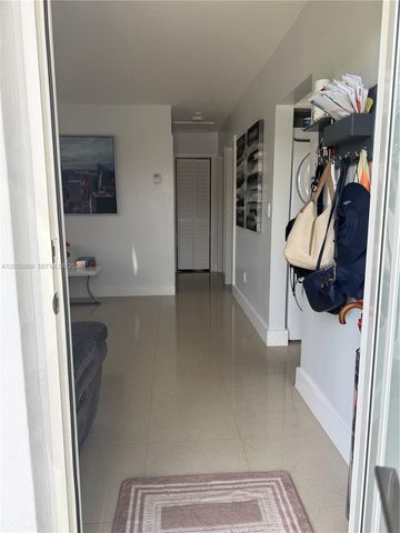 10030 SW 213th Terrace, Cutler Bay, FL 33189