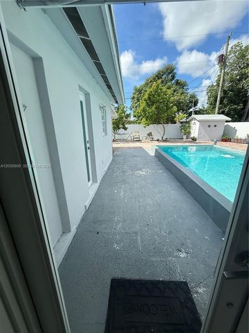 10030 SW 213th Terrace, Cutler Bay, FL 33189
