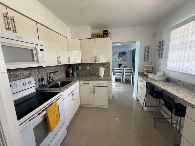 10030 SW 213th Terrace, Cutler Bay, FL 33189