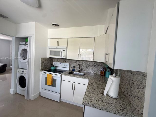 10030 SW 213th Terrace, Cutler Bay, FL 33189