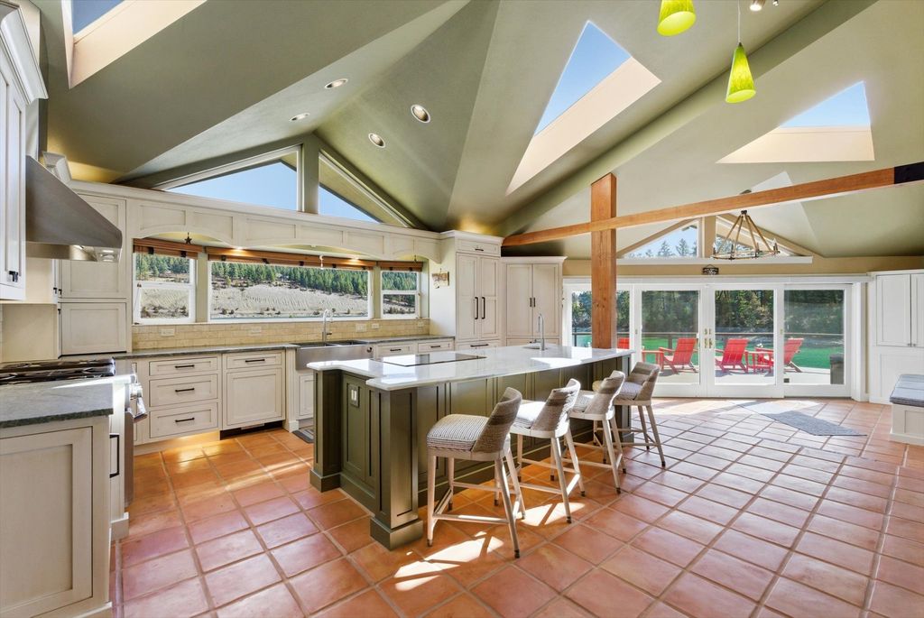 122 Treasure Island Way, Kalispell, MT 59901 photo 24