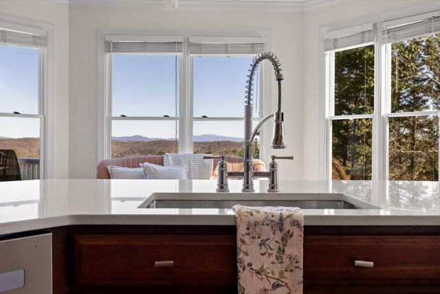 258 Windcrest Place NW, Cleveland, TN 37312