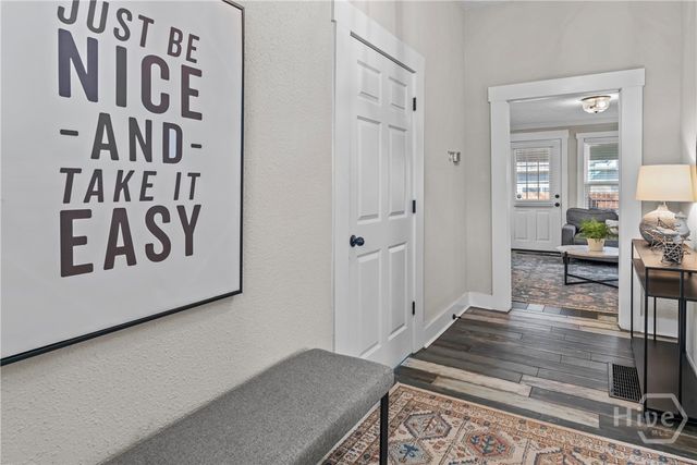 1226 W Broad Street, Athens, GA 30606