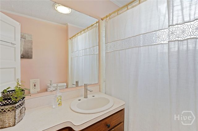 702 E 32nd Street, Savannah, GA 31401