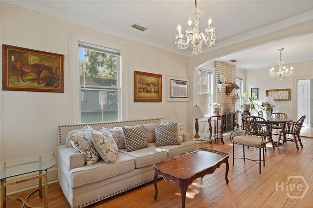 702 E 32nd Street, Savannah, GA 31401
