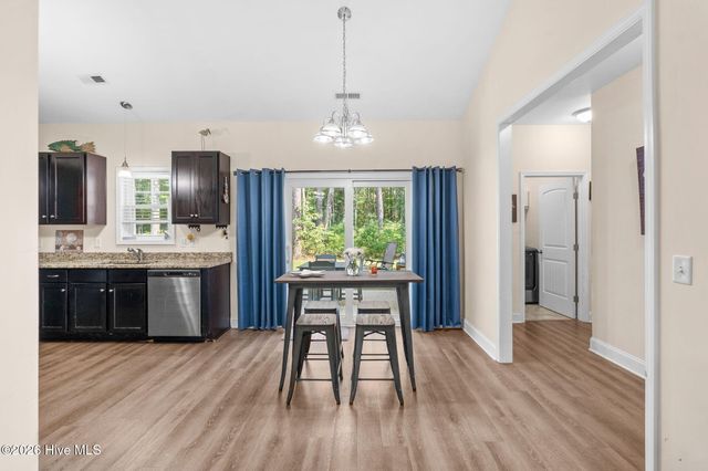 544 Briarwood Drive NW, Calabash, NC 28467