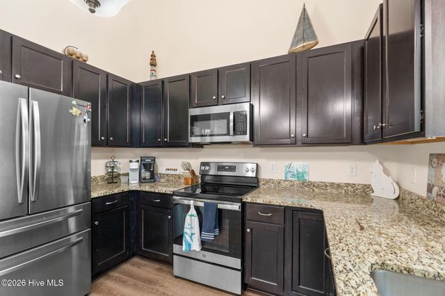 544 Briarwood Drive NW, Calabash, NC 28467