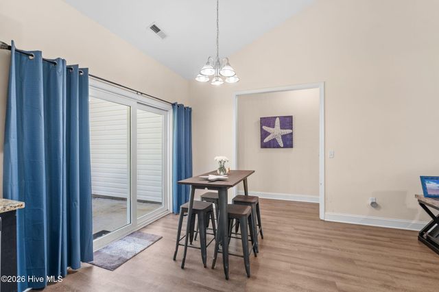 544 Briarwood Drive NW, Calabash, NC 28467