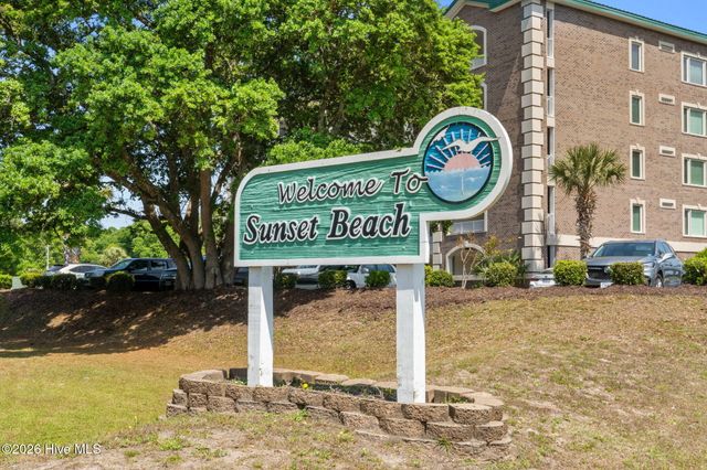 544 Briarwood Drive NW, Calabash, NC 28467