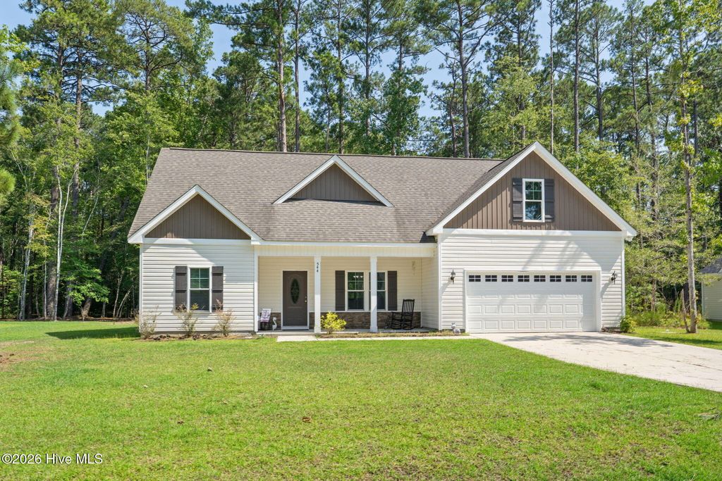 544 Briarwood Drive NW, Calabash, NC 28467