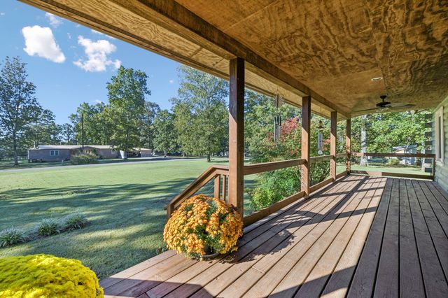 173 Swiss Rd, Hohenwald, TN 38462