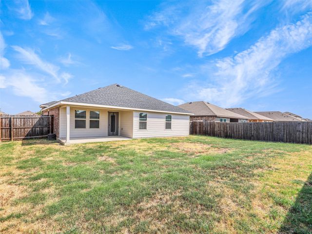 304 Patina Street, Josephine, TX 75189