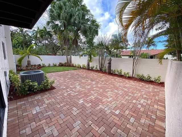 13161 SW 95th Ave 1, Miami, FL 33176