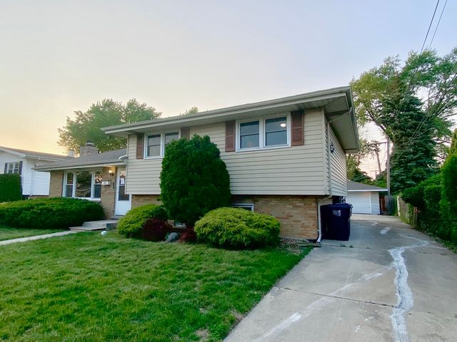 112 E 160th Place, South Holland, IL 60473