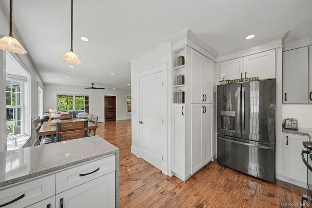 26 Gedney Terrace, White Plains, NY 10605