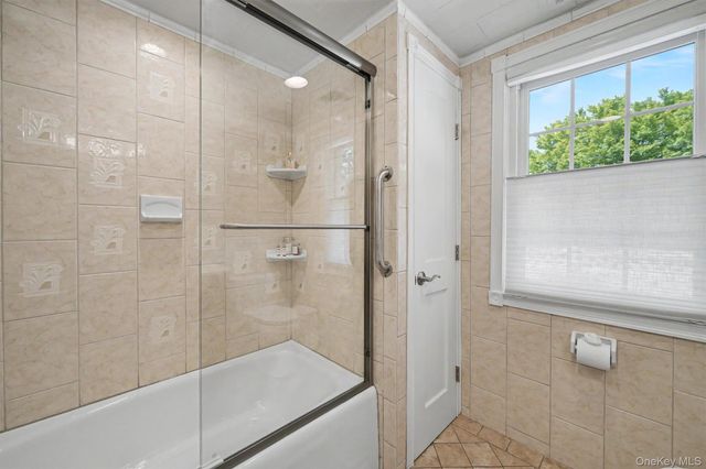 26 Gedney Terrace, White Plains, NY 10605