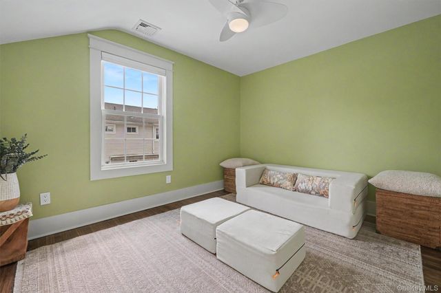 26 Gedney Terrace, White Plains, NY 10605